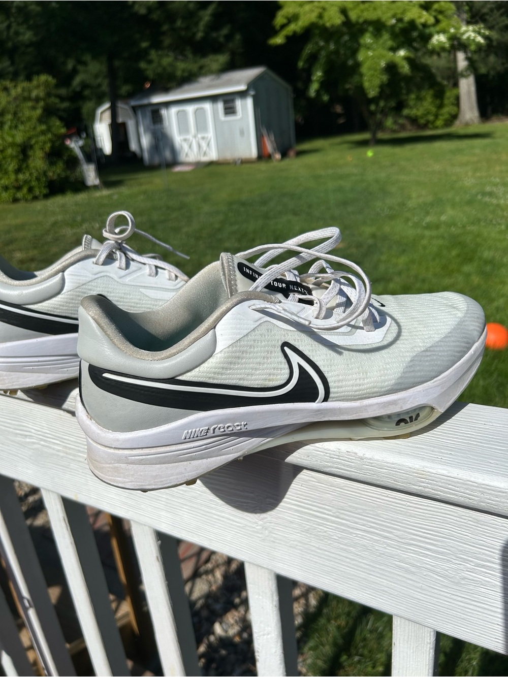 Nike White and Black Trainer Sneakers